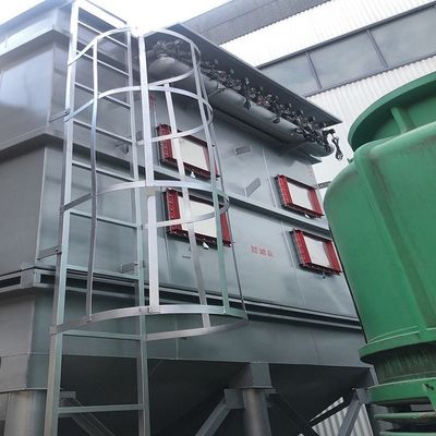 Système industriel de lutte contre la poussière avec une surface de filtre de 18 m2 et un nettoyage automatique par impulsions