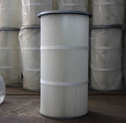 0Filtre à cartouche d'air plissé à porosité.3um pour la filtration des poussières dans les usines de fabrication